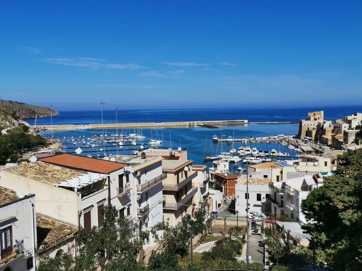 Mizzika Vacanze Castellammare del Golfo Exterior photo
