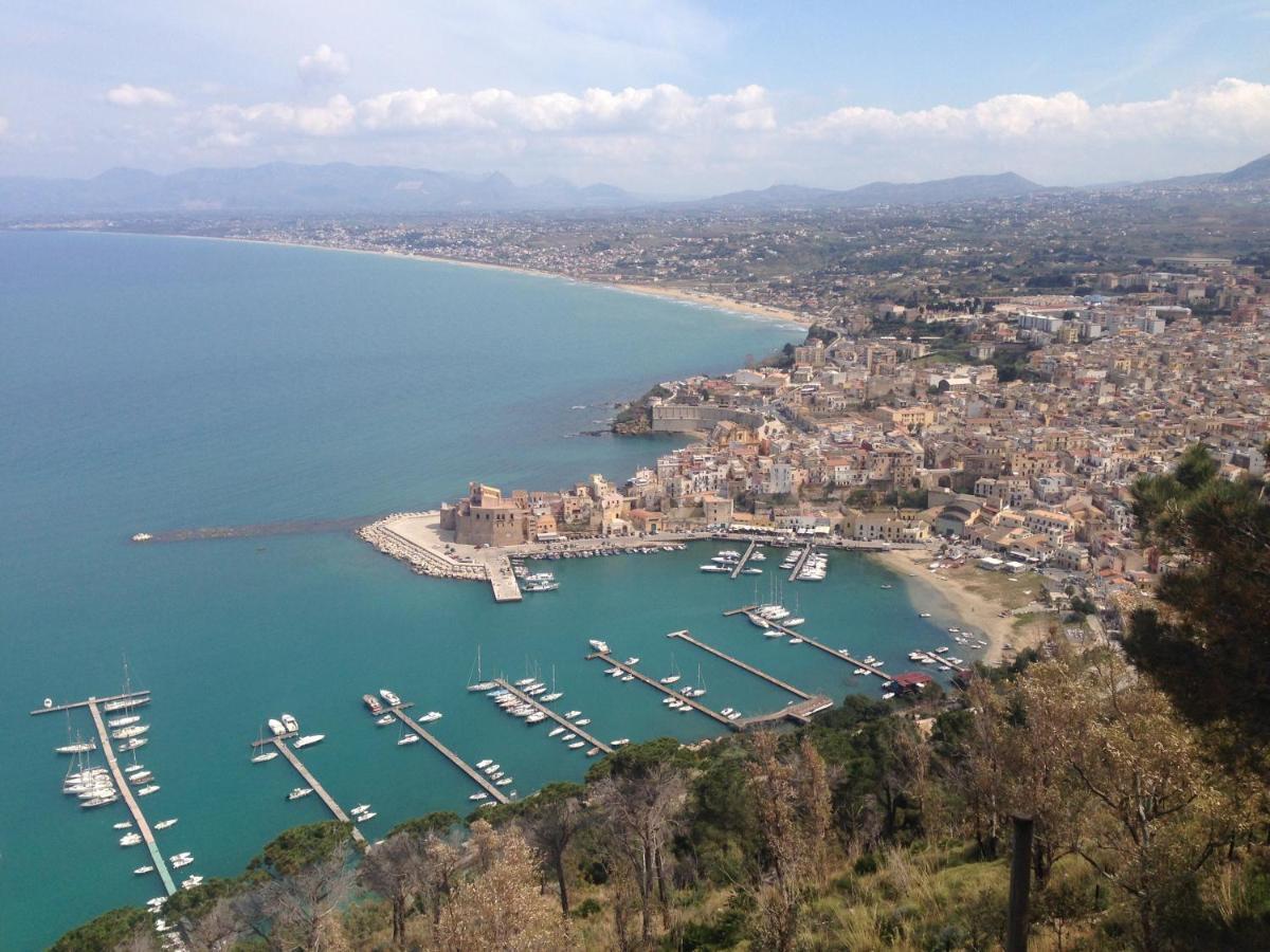 Mizzika Vacanze Castellammare del Golfo Exterior photo